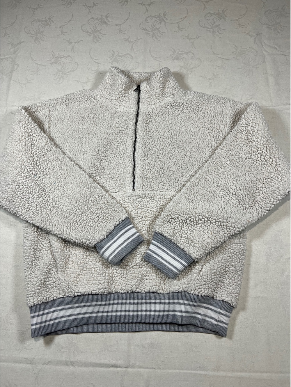 Woman’s American Eagle Sherpa 1/2 Zip Jacket Light Gray Fleece Size Small